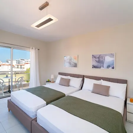 Emelia Cozy Rhodes City