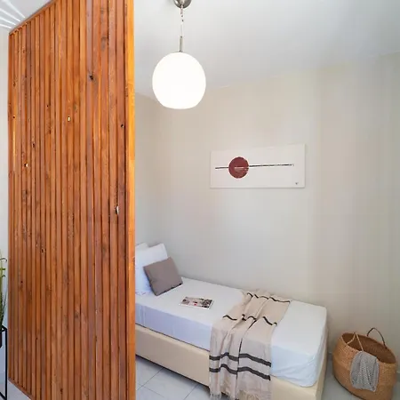 Emelia Cozy Apartment Rhodes City